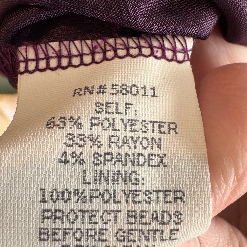 David Meister Purple V-Neck Peplum Sheath Dress with Jewel Embellishment Size 8 - Picture 3 of 4